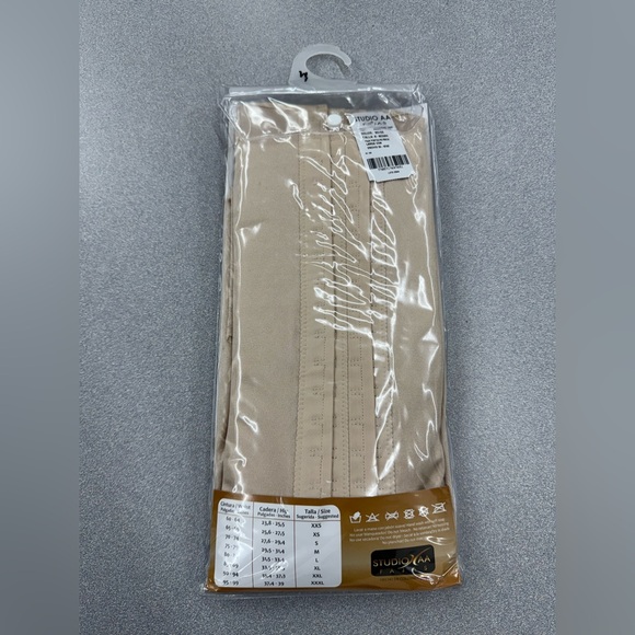 NWT Girdle 100% Colombian - Picture 13 of 14